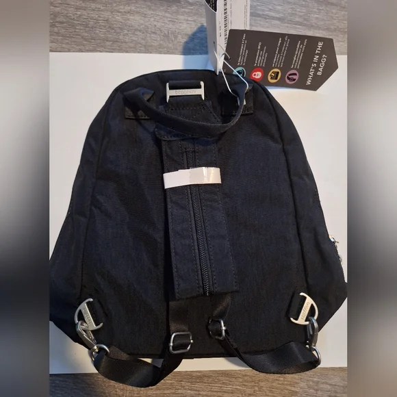 Baggallini Naples Convertible Backpack - Black W/ Silver Hardware - New With Tag - Picture 3 of 6